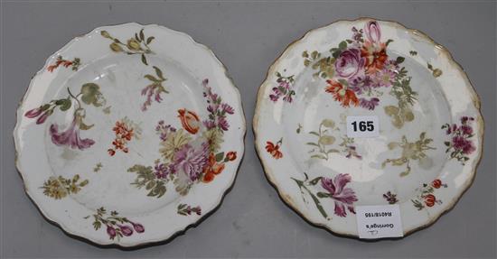 A pair of Chelsea porcelain dishes (a.f.)